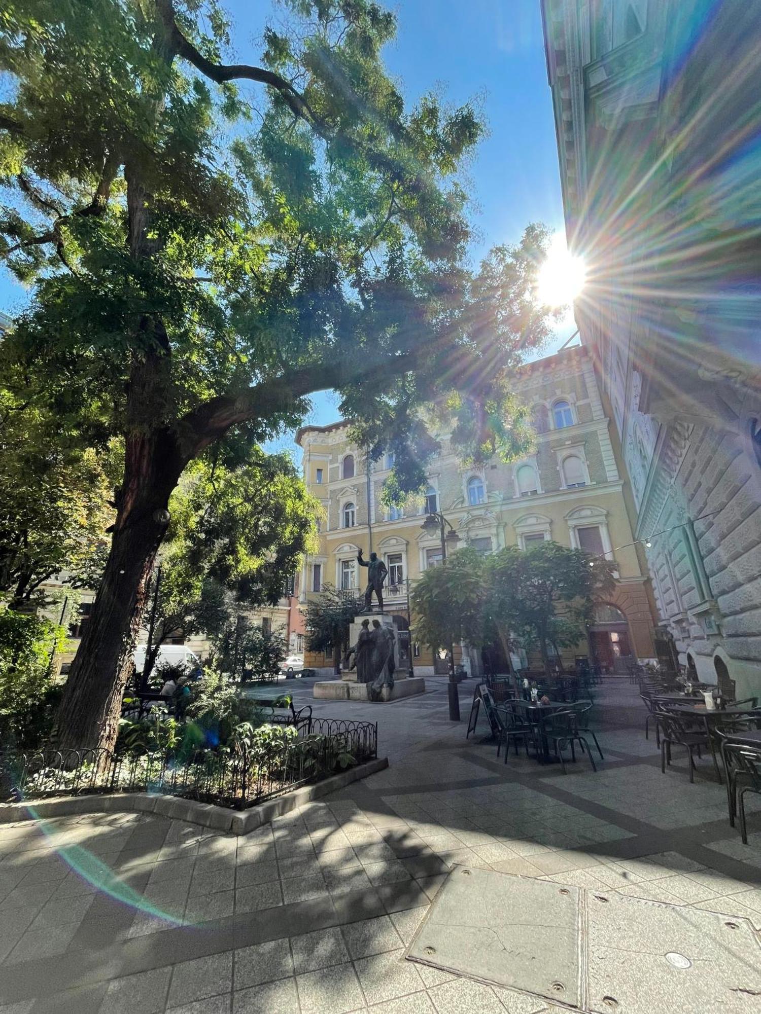 Nomad & Guest house Budapest